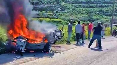 بغارة إسرائيلية استهدفت سيارته.. مقتل قيادي في حزب الله بلبنان